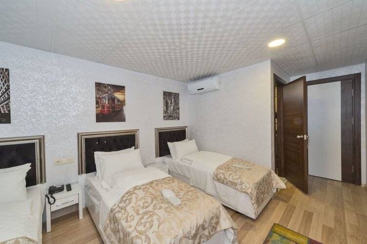 Paradise Airport Hotel