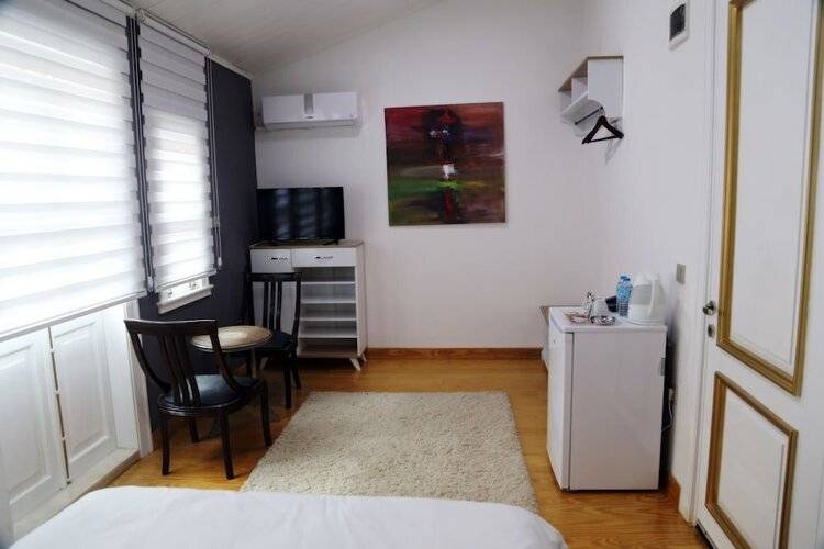 Puhu Otel