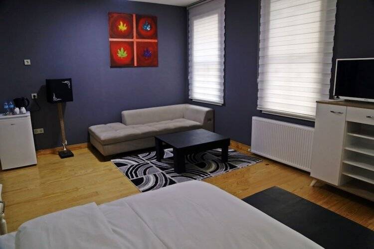 Puhu Otel