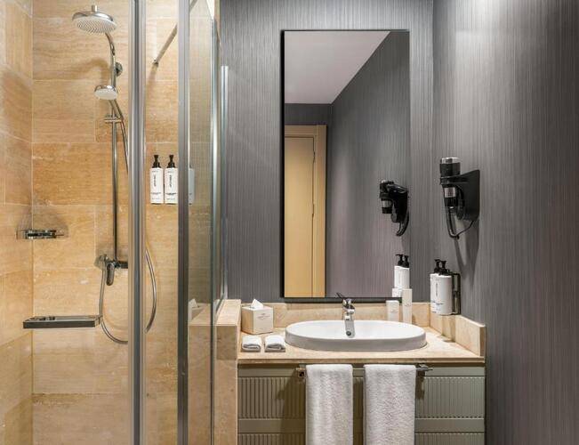 Crowne Plaza Istanbul Tuzla Viaport Marina