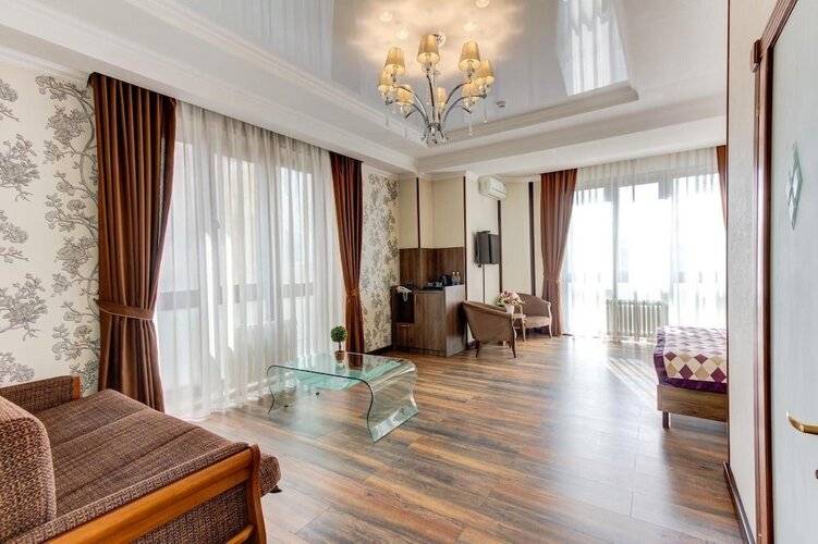 Bishkek Centrum Hotel