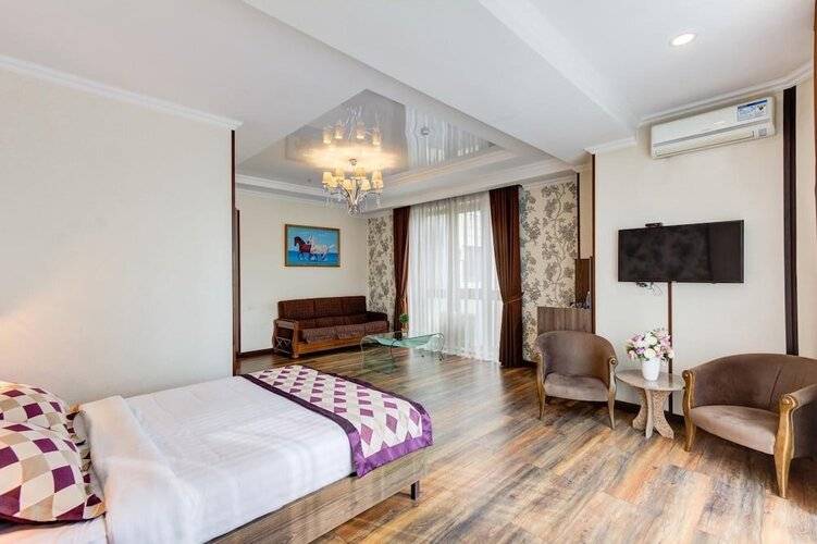 Bishkek Centrum Hotel