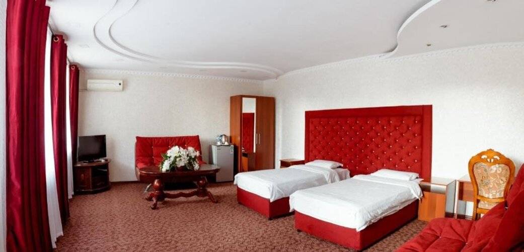 Grand Hotel