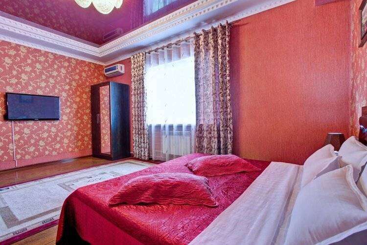 Grand Hotel