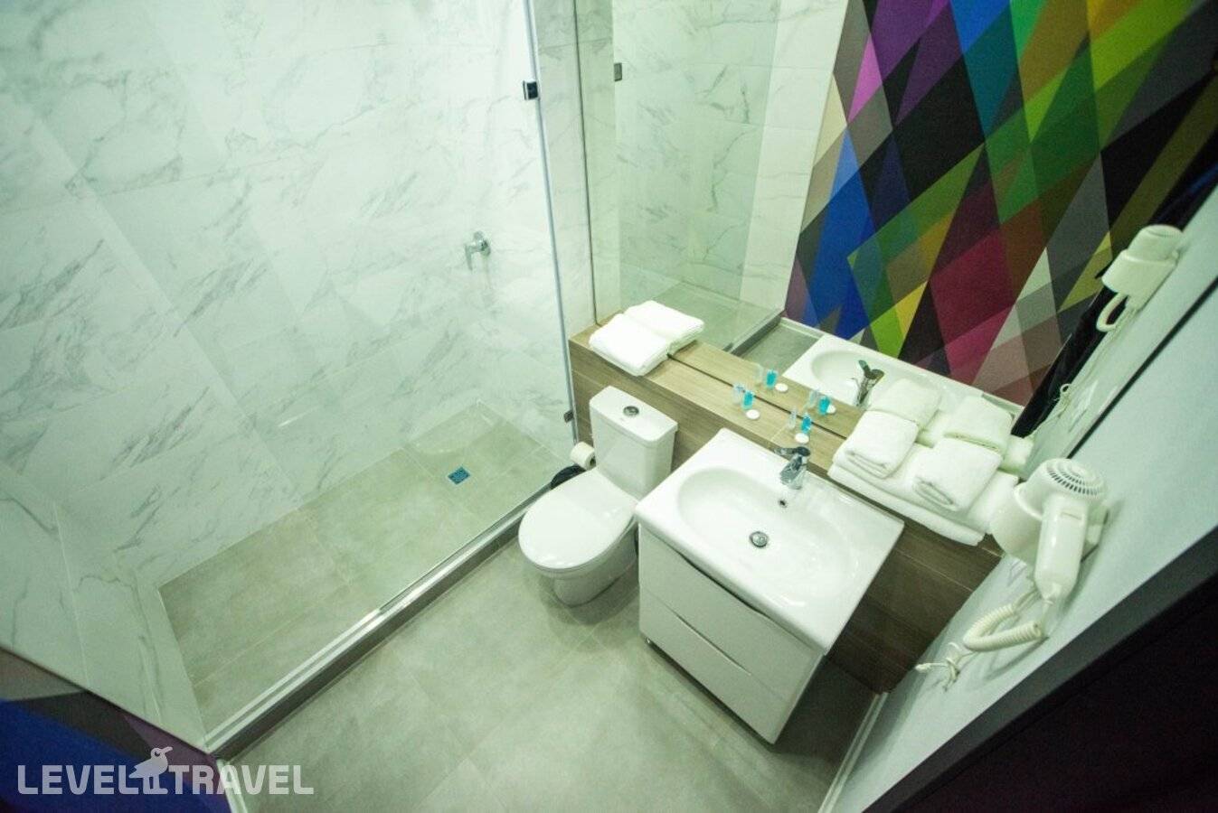 Изображение отеля 8
