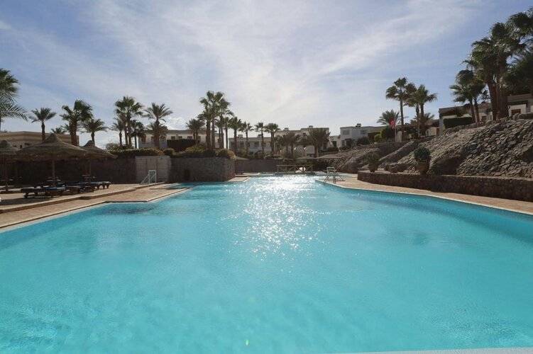 Club Reef Resort