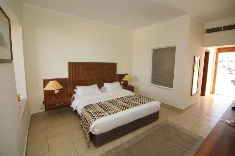 Club Reef Resort