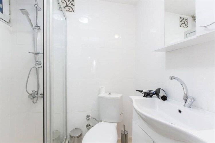 Taksim Green House Hostel