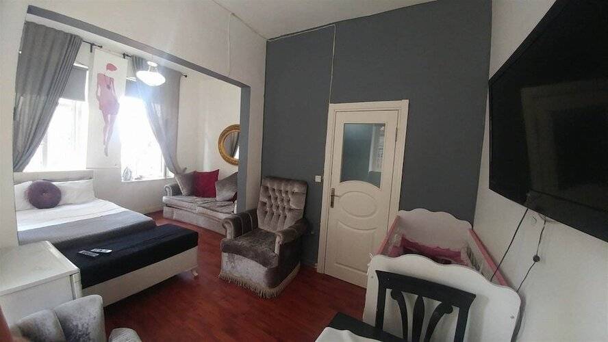 Taksim Green House Hostel