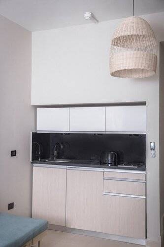 Redcon Suites