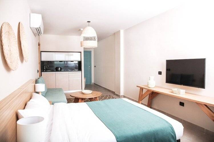 Redcon Suites