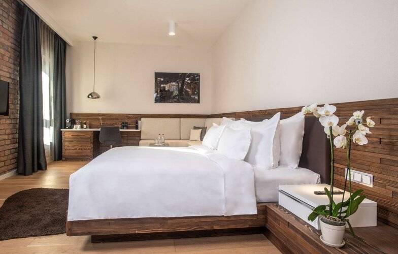 Radisson Collection Hotel, Old Mill Belgrade