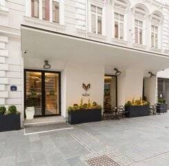 $item['hotel']['name']