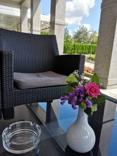 Elegance Hotel