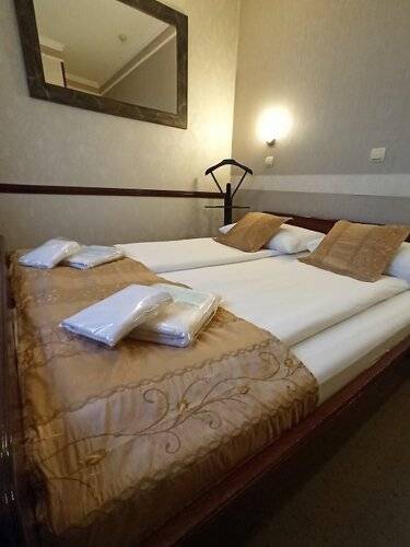 Hotel Lav