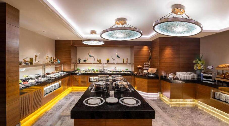 Movenpick Hotel & Thermal Spa