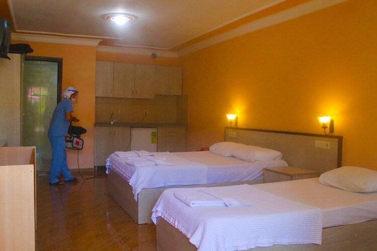 Carmina Hotel