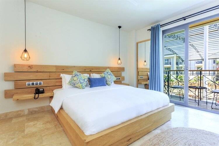 Ecclesia Hotel (Adults Only 14+)