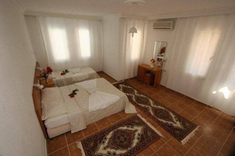 Gunes Hotel & Apartments