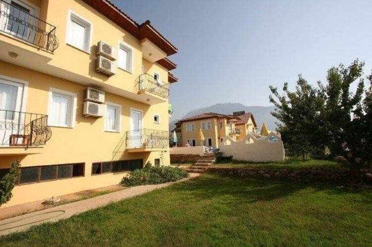 Gunes Hotel & Apartments