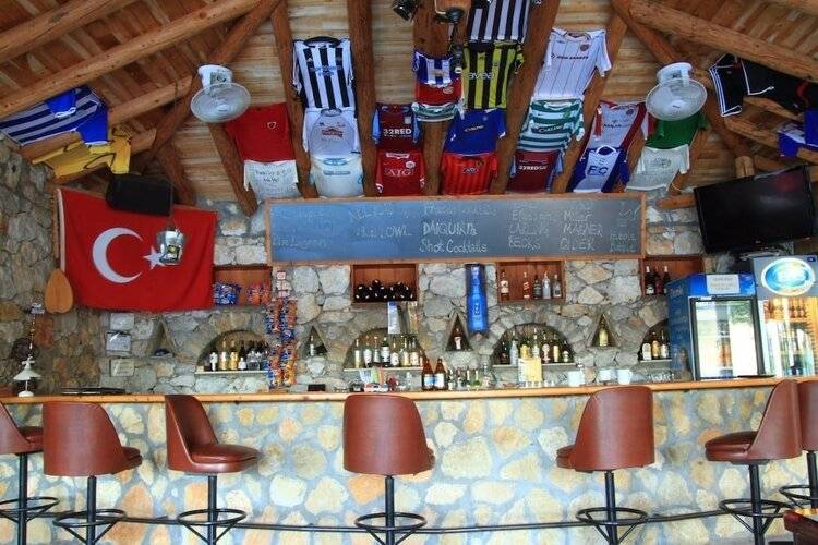 Gunes Hotel & Apartments