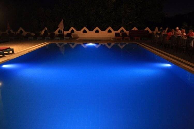 Gunes Hotel & Apartments