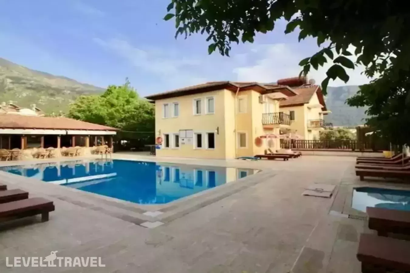 Gunes Hotel & Apartments