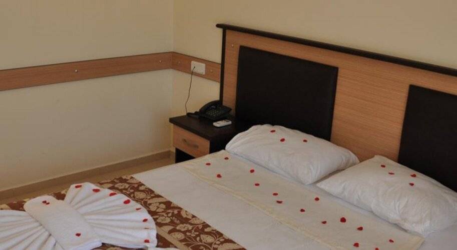 Telmessos Neva Hotel - Halal-Non Alcoholic