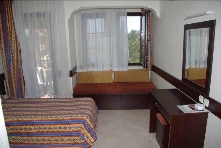 Blue Star Hotel