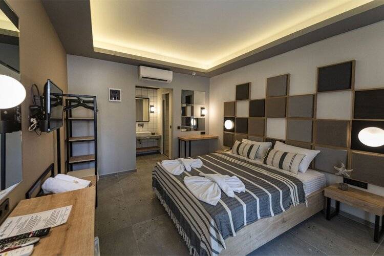Blue Star Hotel