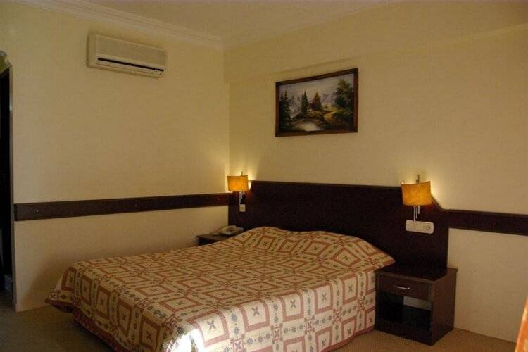 Blue Star Hotel