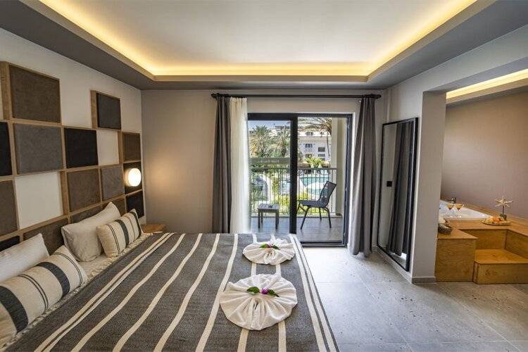 Blue Star Hotel