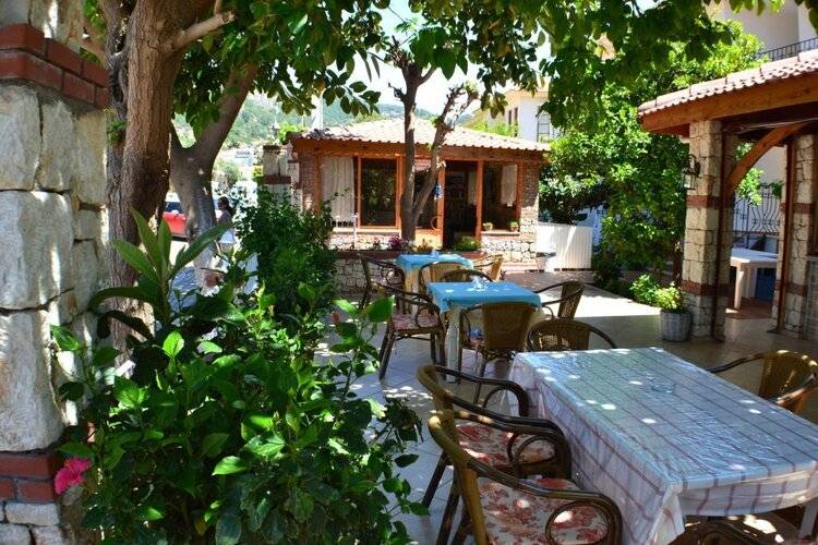 Unsal Hotel