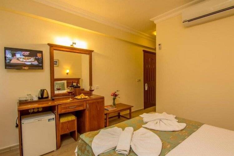 Unsal Hotel