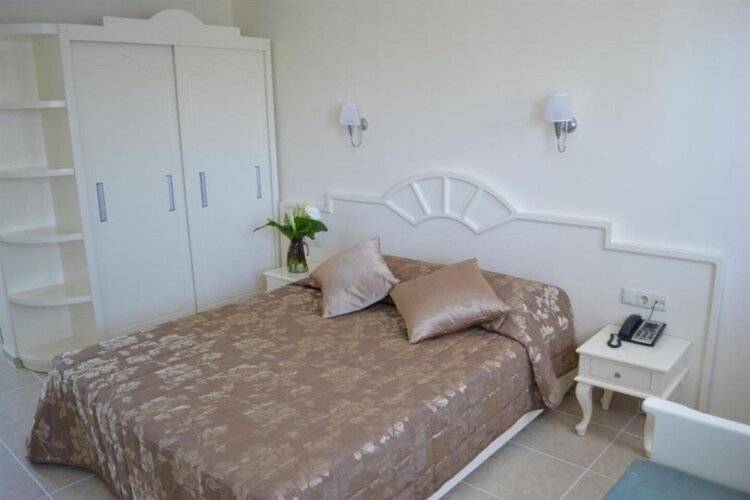 Unsal Hotel