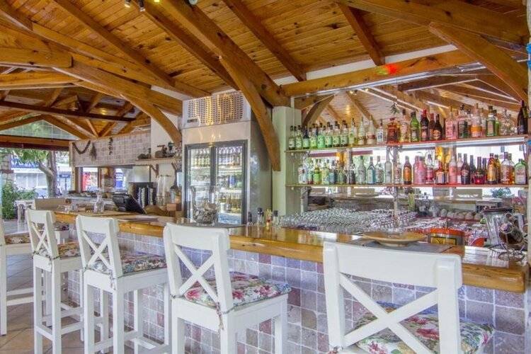 Unsal Hotel