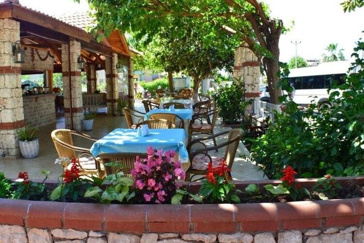 Unsal Hotel