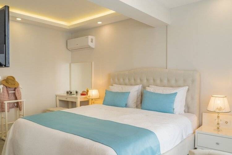 Monastery Suites Hotel