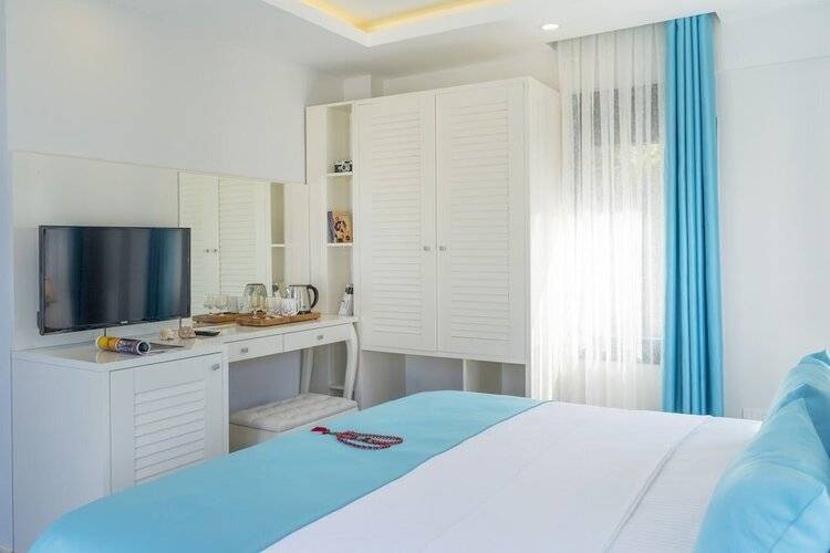 Monastery Suites Hotel