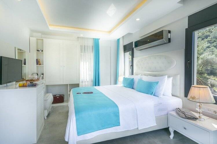 Monastery Suites Hotel
