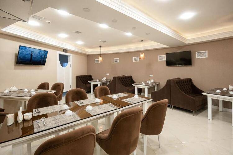 Tantana Hotel