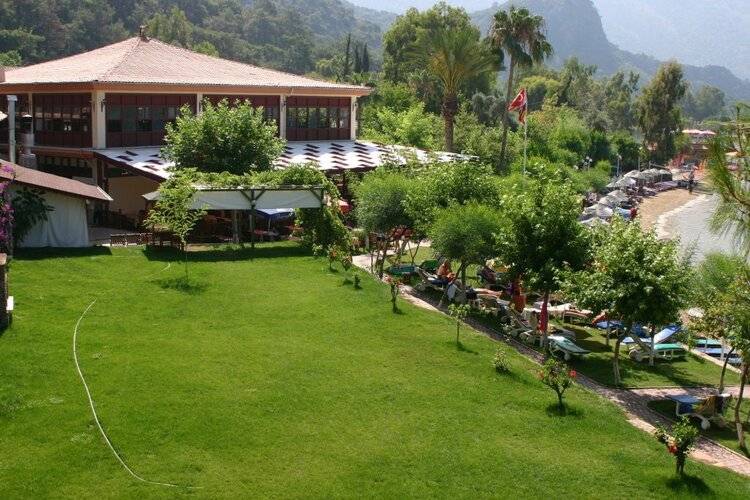 Meri Hotel