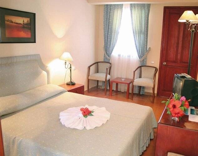 Meri Hotel