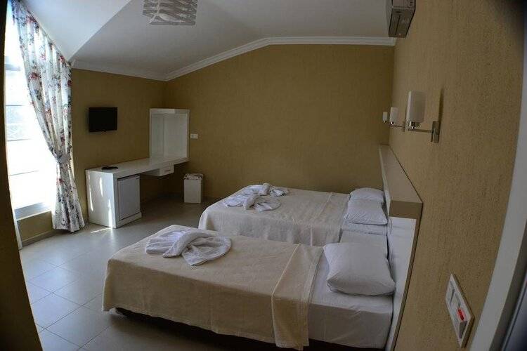 Mimoza Hotel