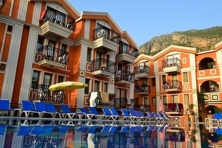 Magic Tulip Beach Hotel