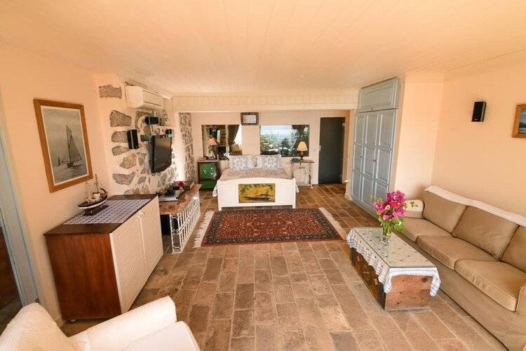 Beyaz Yunus Hotel (Adults Only 16+)