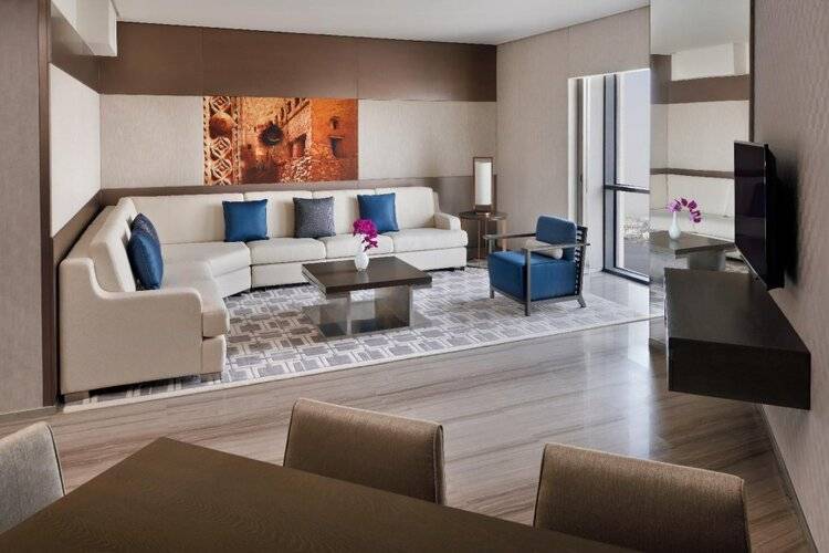 Hyatt Regency Creek Heights Residences