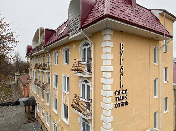 Бугарь Парк-Отель