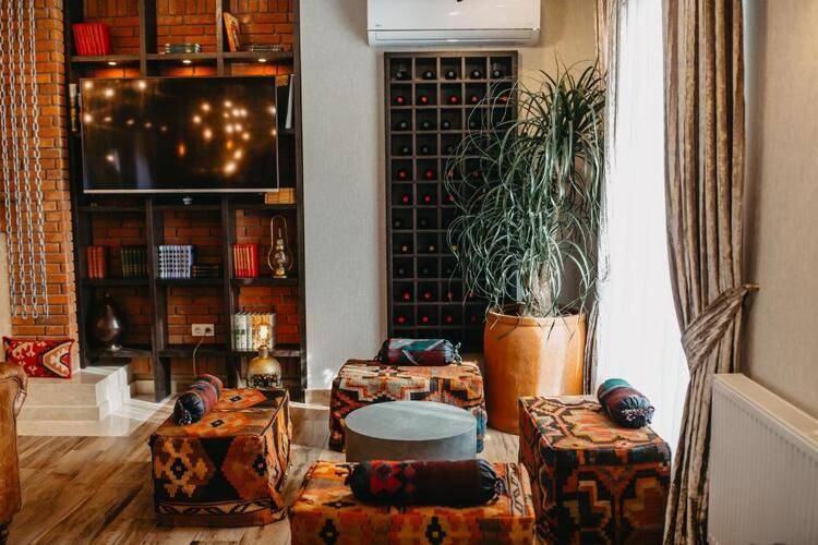 Отель Seventeen Rooms