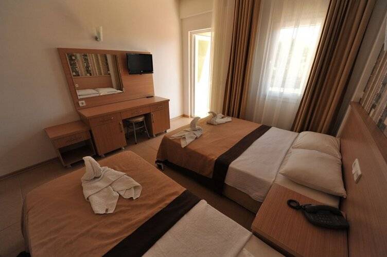 Taner Otel